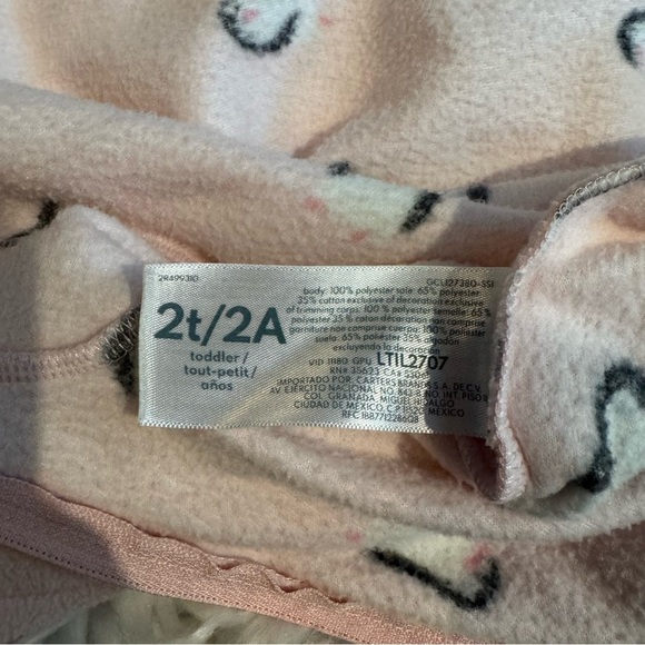 Toddler Girl Carter’s 2T Penguin Winter Pajamas Lot - Picture 13 of 15